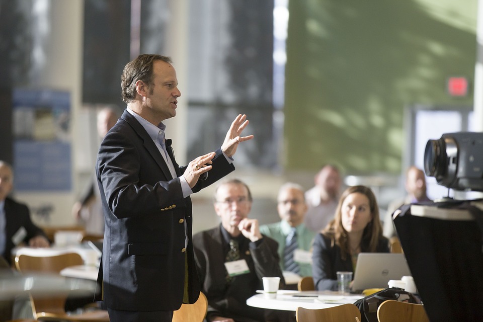 How to overcome the fear of public speaking